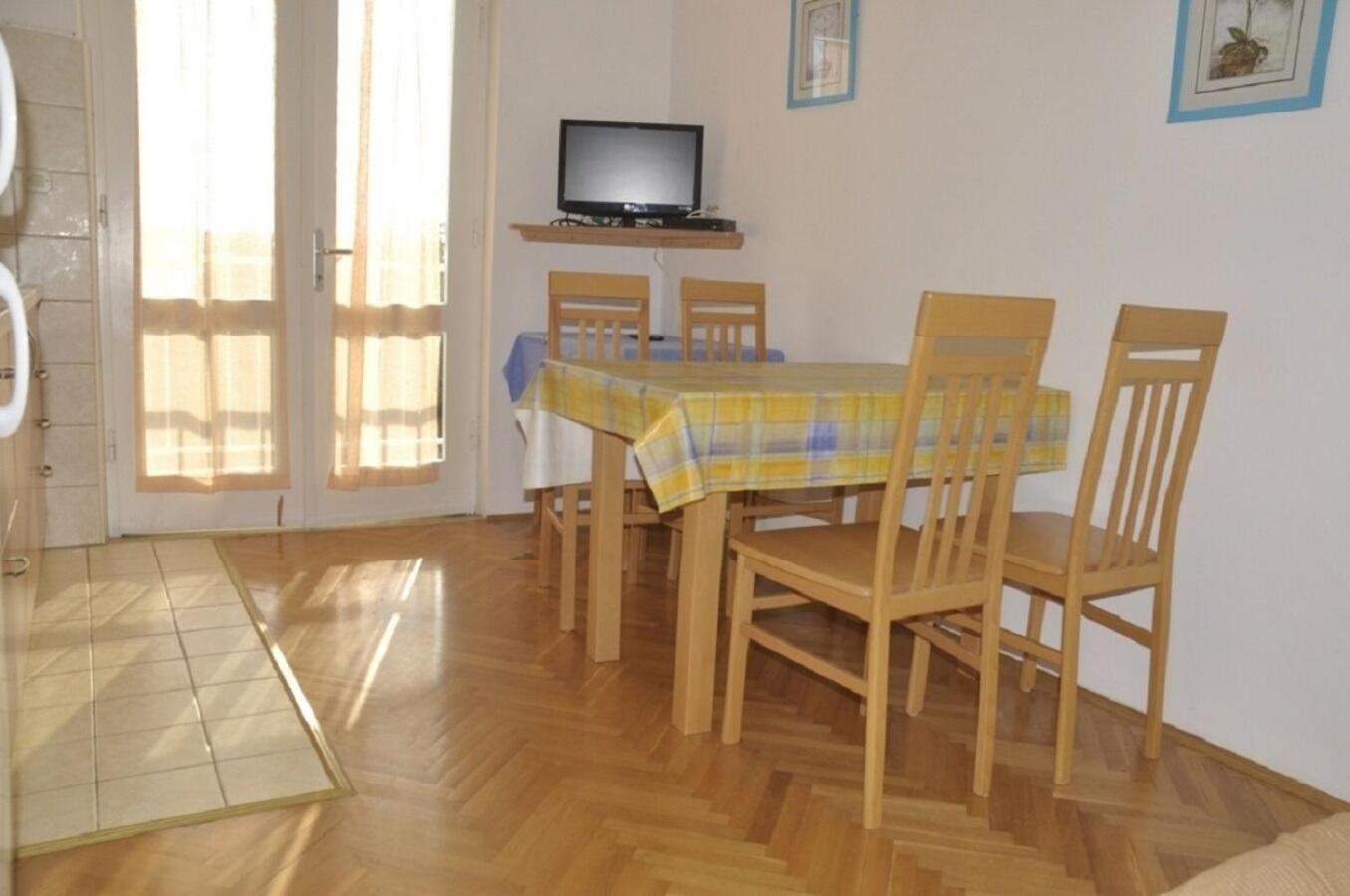 Apartments Petar - 6M From The Sea Barbat na Rabu 外观 照片