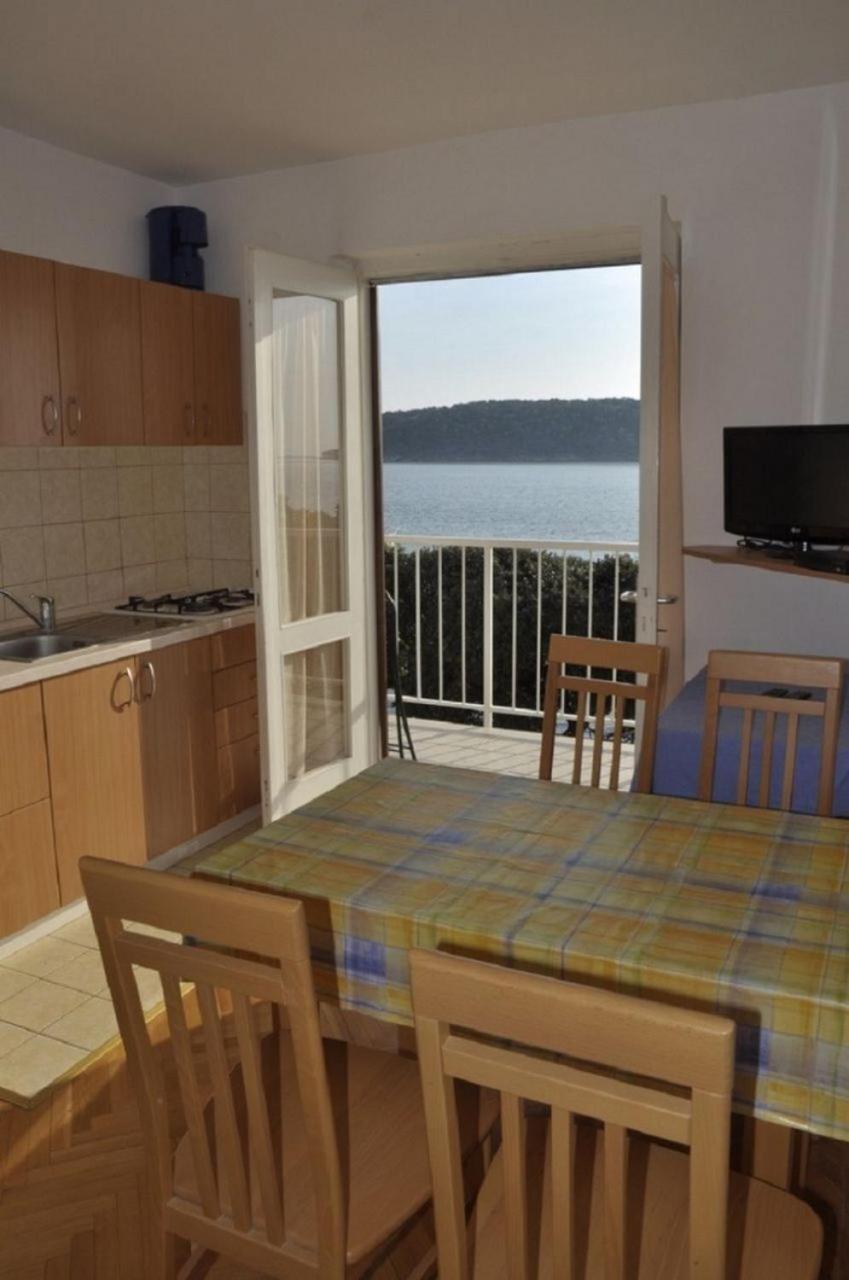 Apartments Petar - 6M From The Sea Barbat na Rabu 外观 照片